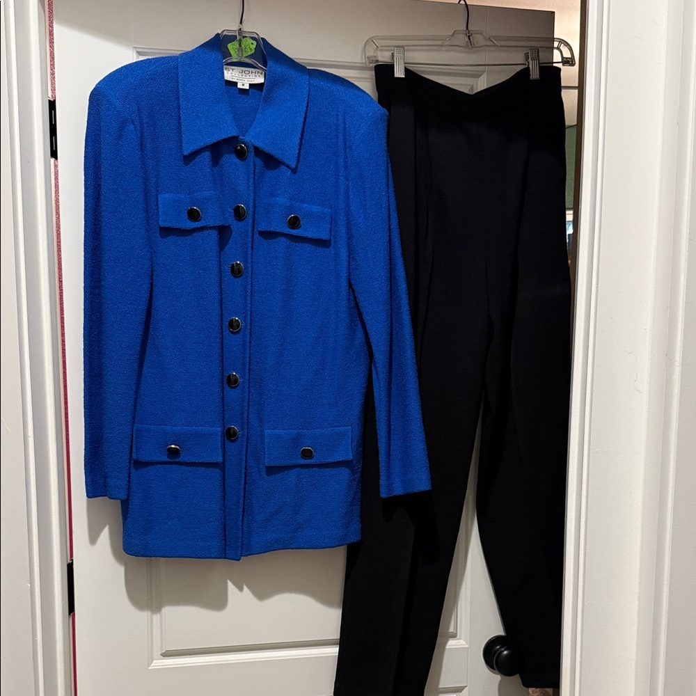 Vintage St. John Collection Vibrant Blue Knit Jacket with pants